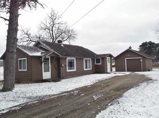 4040 Tower Hill Rd, Houghton Lake, MI 48629