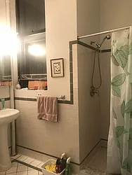 Rented by Aimee Grodanz, LREB