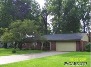 1835 Leffler Dr, Lima, OH 45806