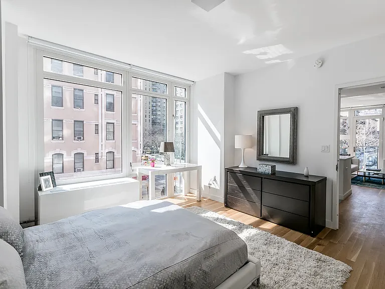 501 E 74th St #12C — Photo 4