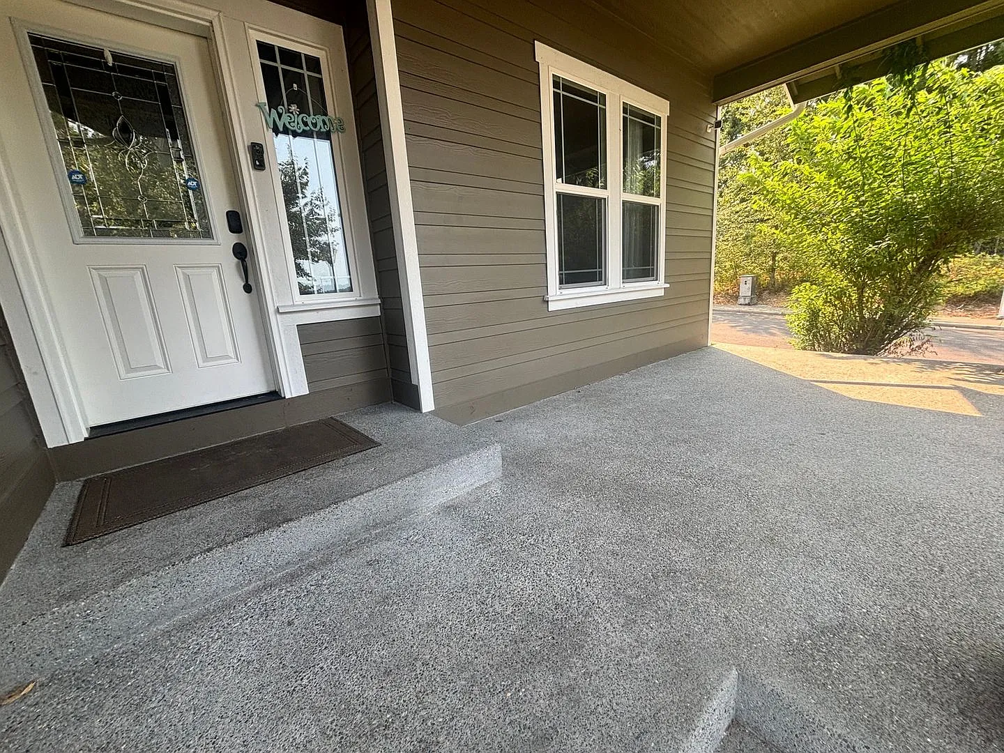 Spacious 4BR House in Graham — Photo 4