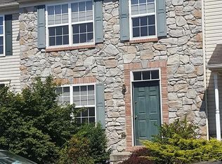 247 Cartledge Ln #1, Millersville, PA 17551