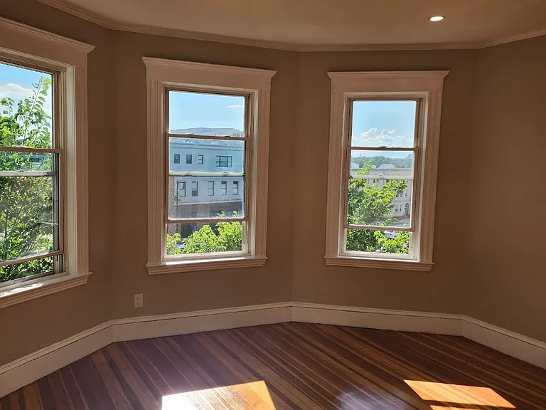 716 Columbia Rd #2 — Photo 4