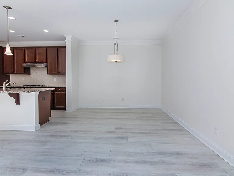 2231 Eversham Dr NW — Photo 7