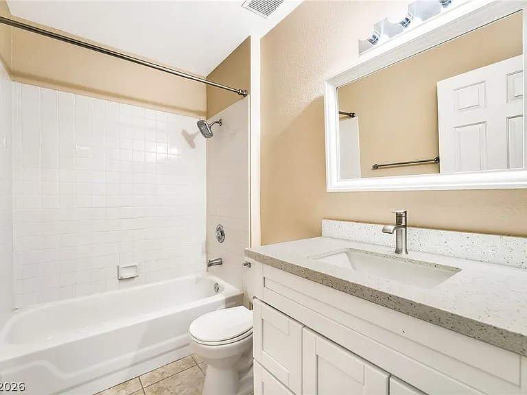2831 Mill Point Dr — Photo 19