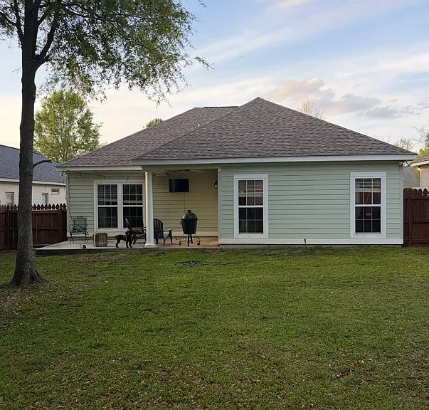 306 Redbud Cir — Photo 3
