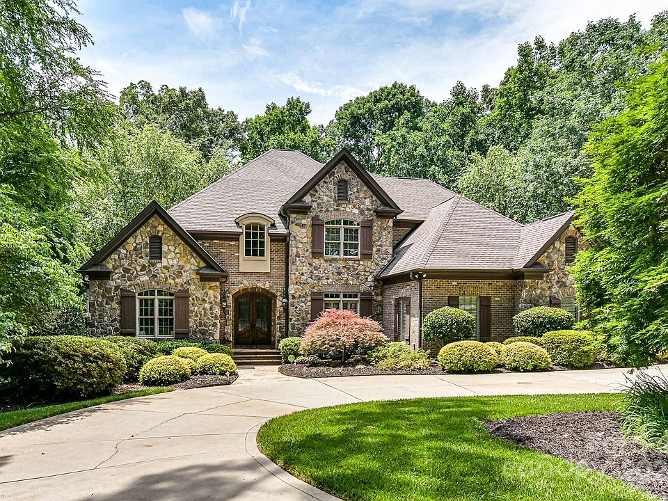 1st image of 717 Beauhaven Ln