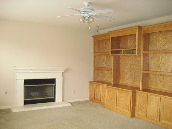 4th image of 4381 Glenhaven Dr