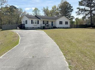 100 Drake Ct, Jacksonville, NC 28540