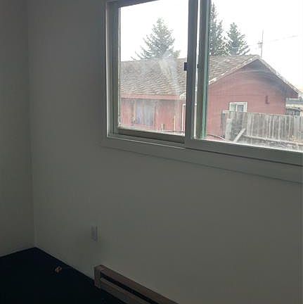3rd image of 614 N 14th St