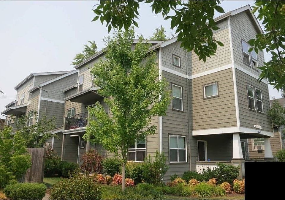 Exterior 1762 Hilyard st 1