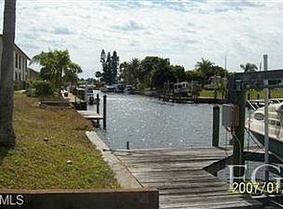 4904 Tudor Dr, Cape Coral, FL 33904