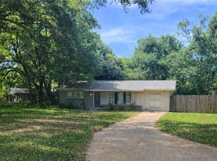 6500 Oaklane Dr, Theodore, AL 36582