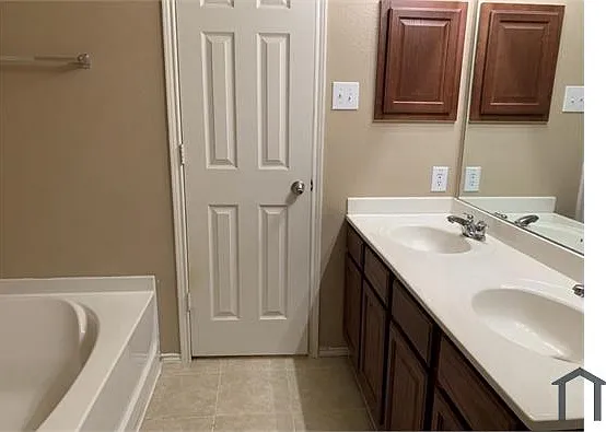 510 Indian Paintbrush #TX — Photo 12