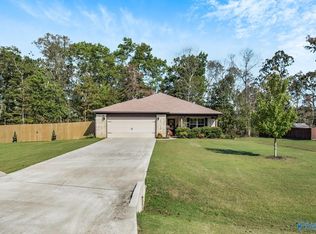 119 Breezy Brook Ln, Ardmore, AL 35739