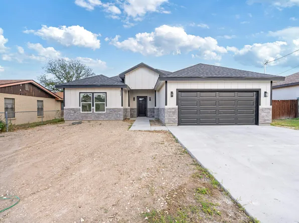 211 W 4th St, Del Rio, TX 78840
