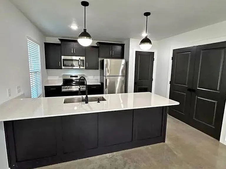 5600 Spradling Ave #A — Photo 1
