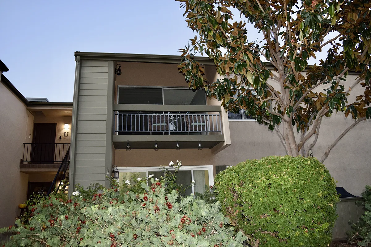 Exterior of building - 24525 Trevino Dr #1