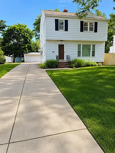 4081 Bexley Blvd Photo 1