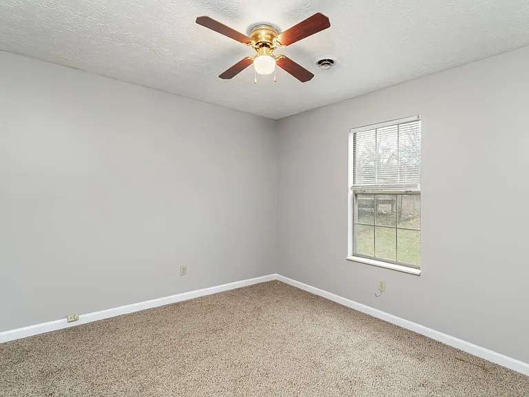 2603 Louise Ave — Photo 16