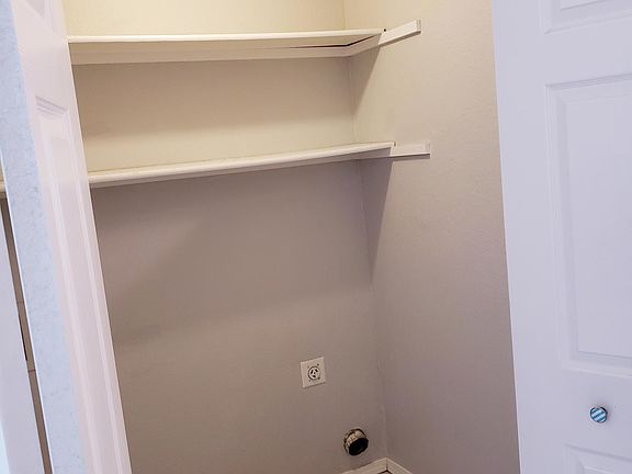 Washer/Dryer Connection