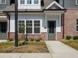1150 England Dr, Cookeville, TN 38501