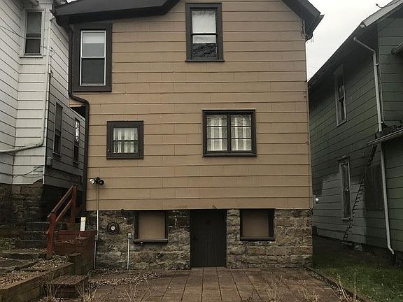 2nd image of 311 Central Ave