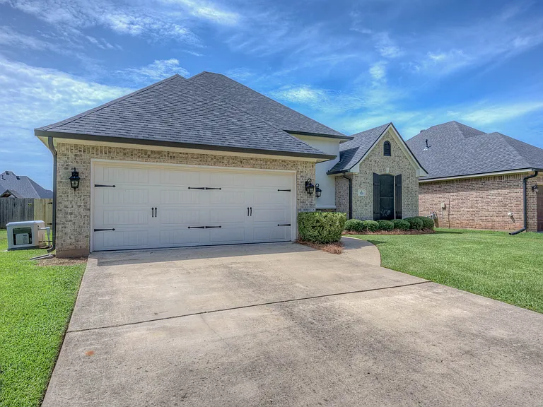 525 Chinquipin Dr — Photo 4