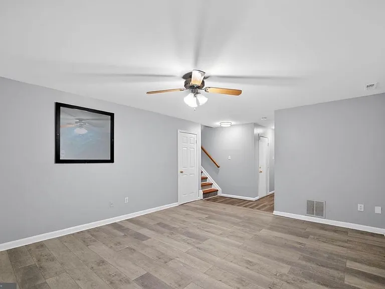 12909 Summer Hill Dr — Photo 8