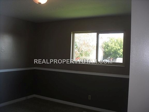 651 Bedroom Up_08252015