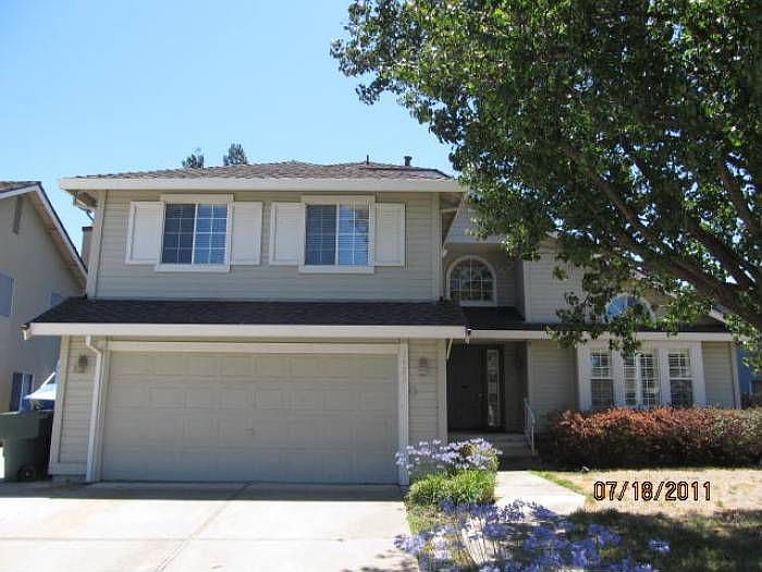 1st image of 1425 Everett Way