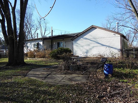 5th image of 9551 S 89th Ave