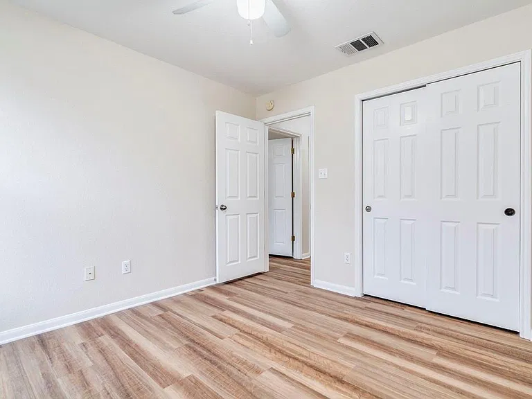 157 Maplewood S — Photo 21