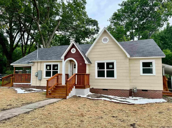 611 N Main St, Malvern, AR 72104