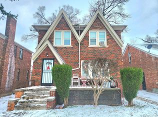 15361 Sorrento St, Detroit, MI 48227