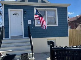 2766 Sexton Pl, Bronx, NY 10469
