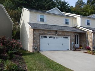 19 Turnstone Dr, Morgantown, WV 26505