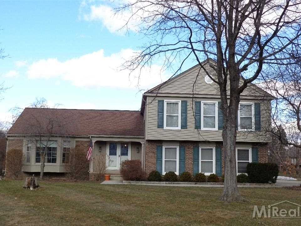 1st image of 3335 Buckingham Trl