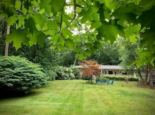 1545 Bay Rd, Sharon, MA 02067