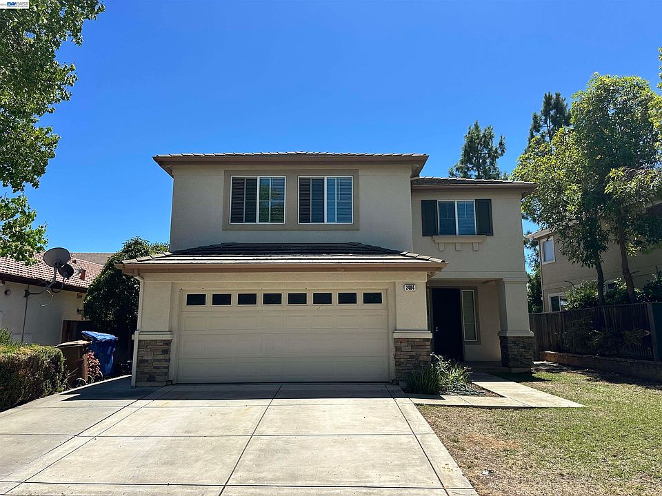 1st image of 2484 Marshall Dr