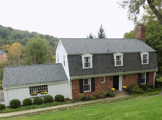 609 Berkshire Dr, Pittsburgh, PA 15215