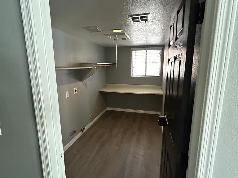 7632 W Mauna Loa Ln — Photo 5