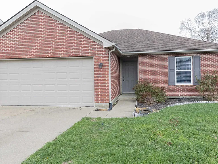 4920 Penrose Dr — Photo 1