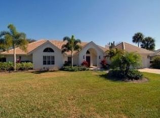 806 Slashpine Ct, Naples, FL 34108