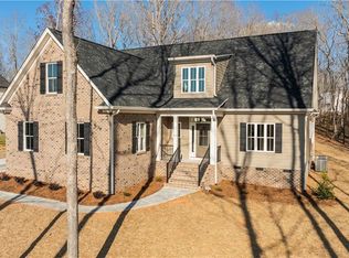 2442 Farmwood Ln, Asheboro, NC 27205