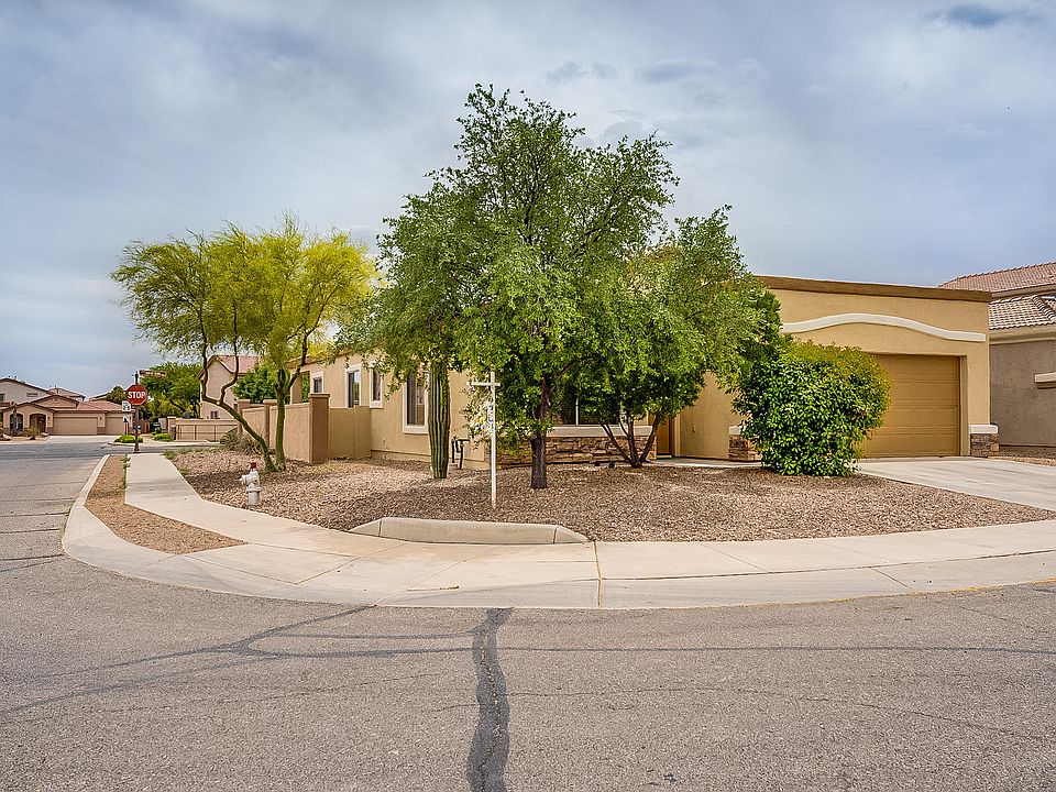 1st image of 376 E Camino Rancho Redondo