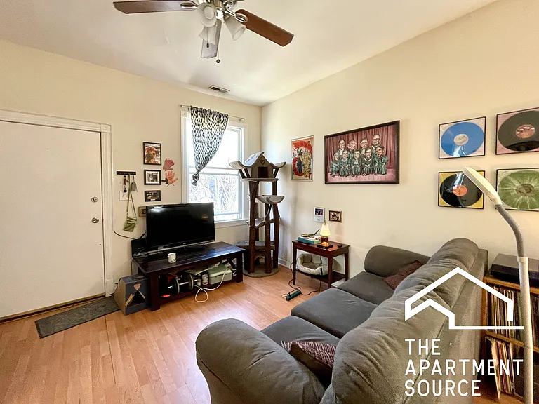 2223 N Sawyer Ave #2R — Photo 5