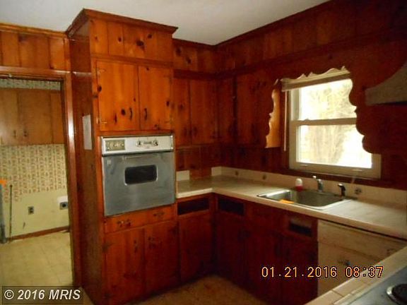 5th image of 1101 Glasgow St