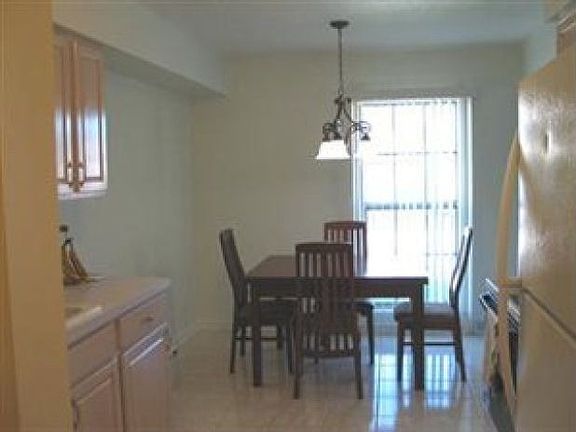 4th image of 17303 Independence Ct #9D