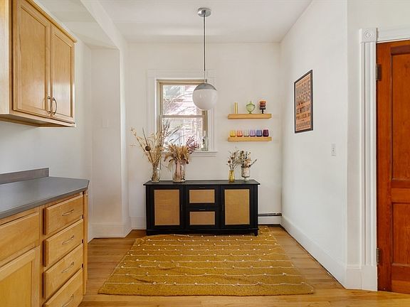 5th image of 21 Stone Ave Unit 21